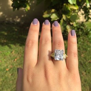 Victoria Wieck absolute ring size 7